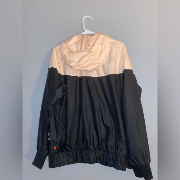 Women's Nike Cream Windbreaker Jacket XL - Picture 5 of 8